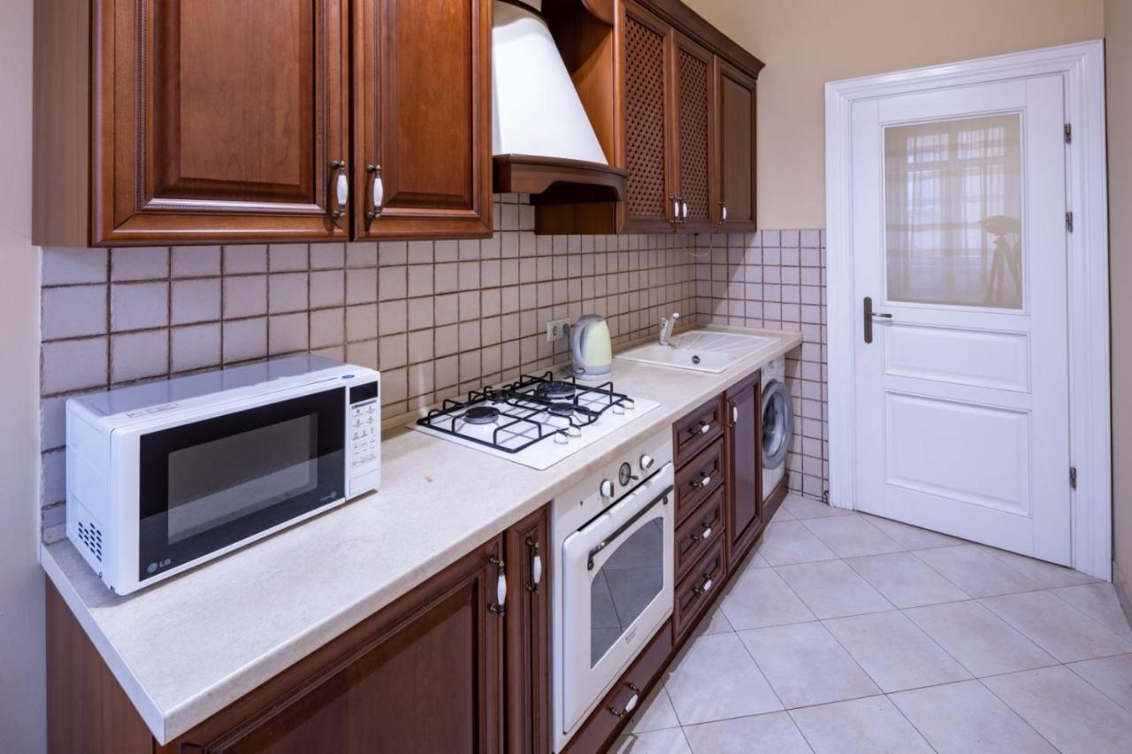 Romari Сербська 9 Apartment Лвив Екстериор снимка